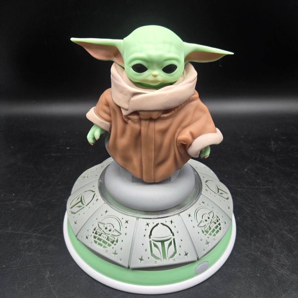 Grogu Baby Yoda Light Up Statue LED Night Light Star Wars Mandalorian 2022